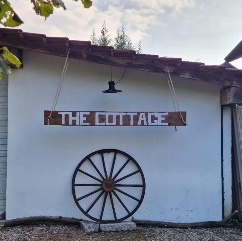 The Cottage San Maurizio D'opaglio Eksteriør billede